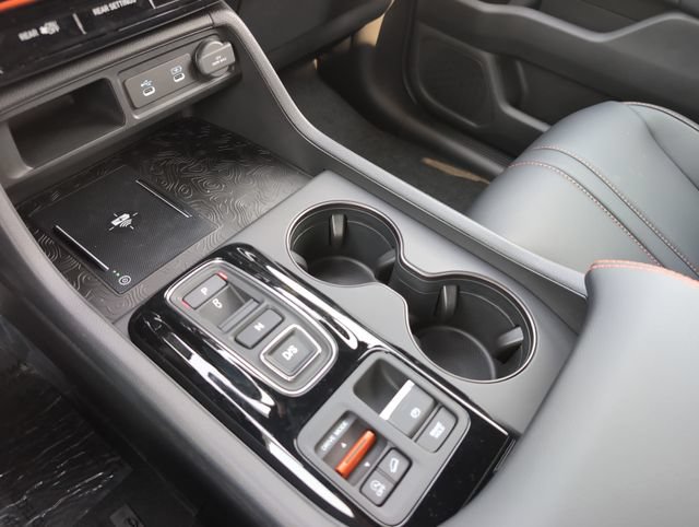 Used 2026 Honda Pilot TrailSport image 28