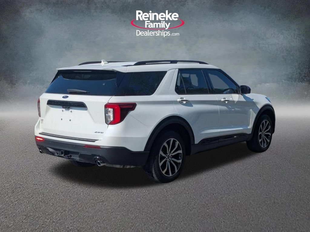 Used 2023 Ford Explorer ST-Line w/ Class IV Trailer Tow Package AWD/4WD image 5