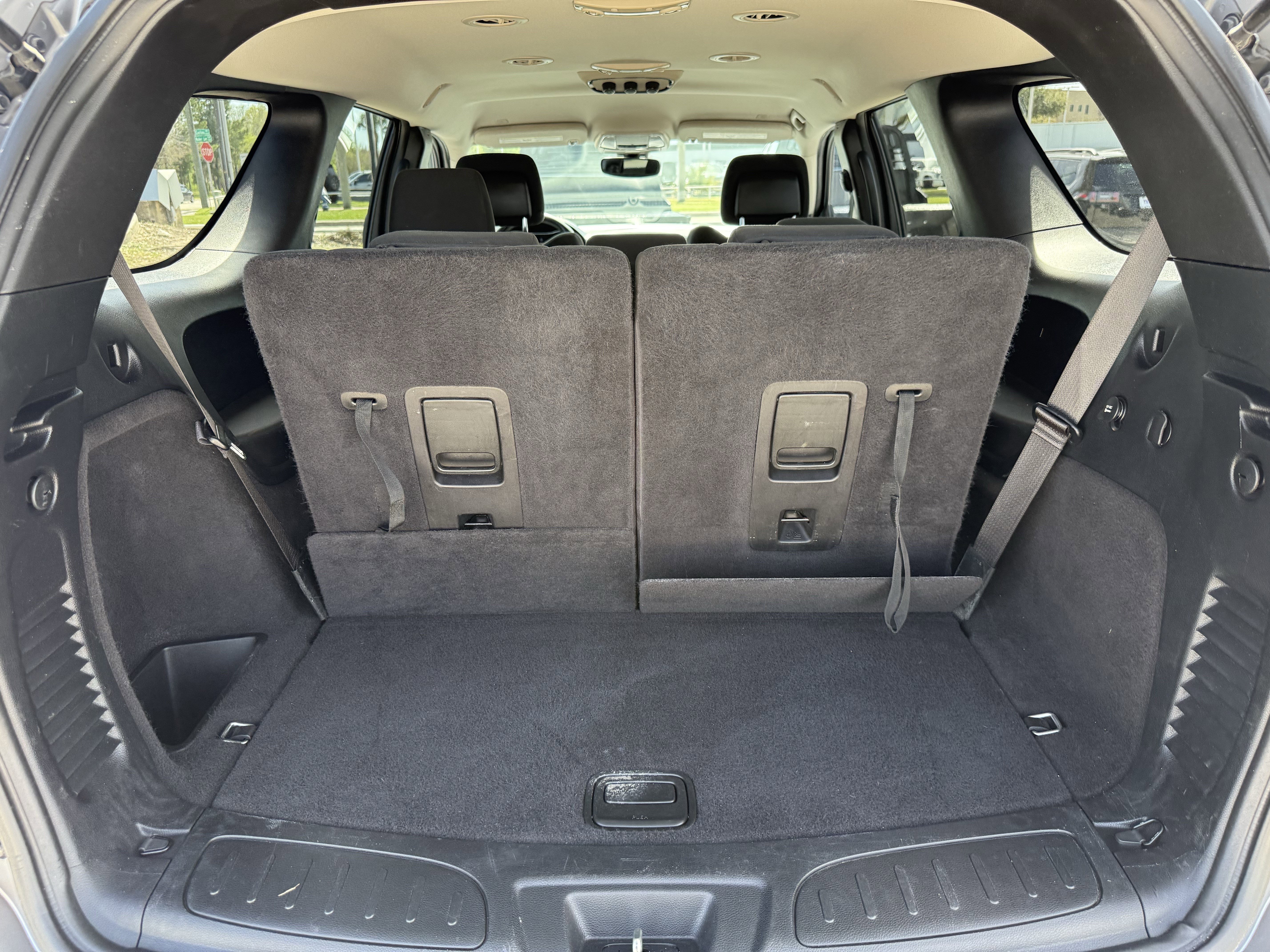 Used 2020 Dodge Durango SXT w/ 3rd Row Seating Group image 31