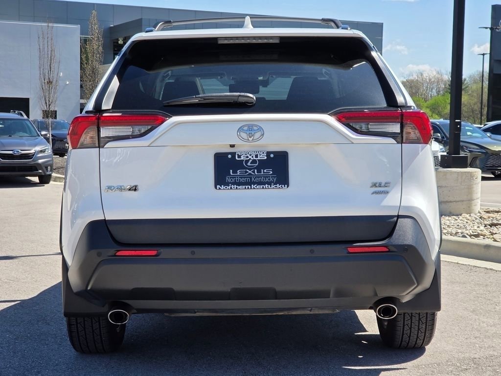 Used 2019 Toyota RAV4 XLE Premium w/ Advanced Technology Package image 26