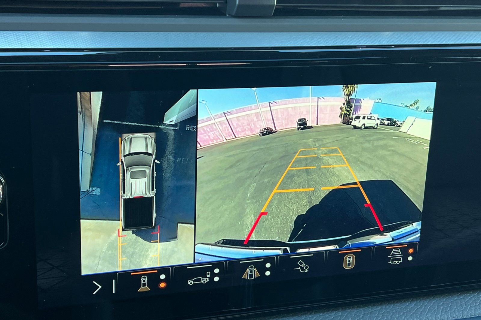 New 2026 GMC Sierra 1500 Denali w/ Technology Package image 18