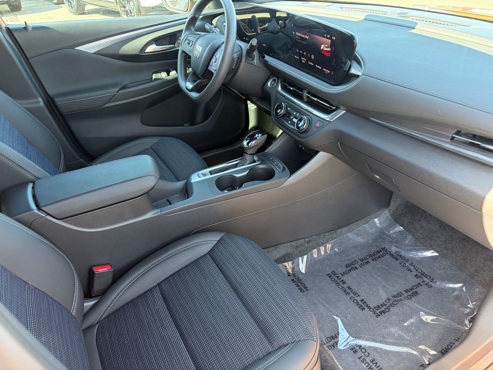 Used 2026 Buick Envista Sport Touring FWD image 33