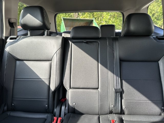 Used 2023 Volkswagen Atlas SE AWD/4WD image 28