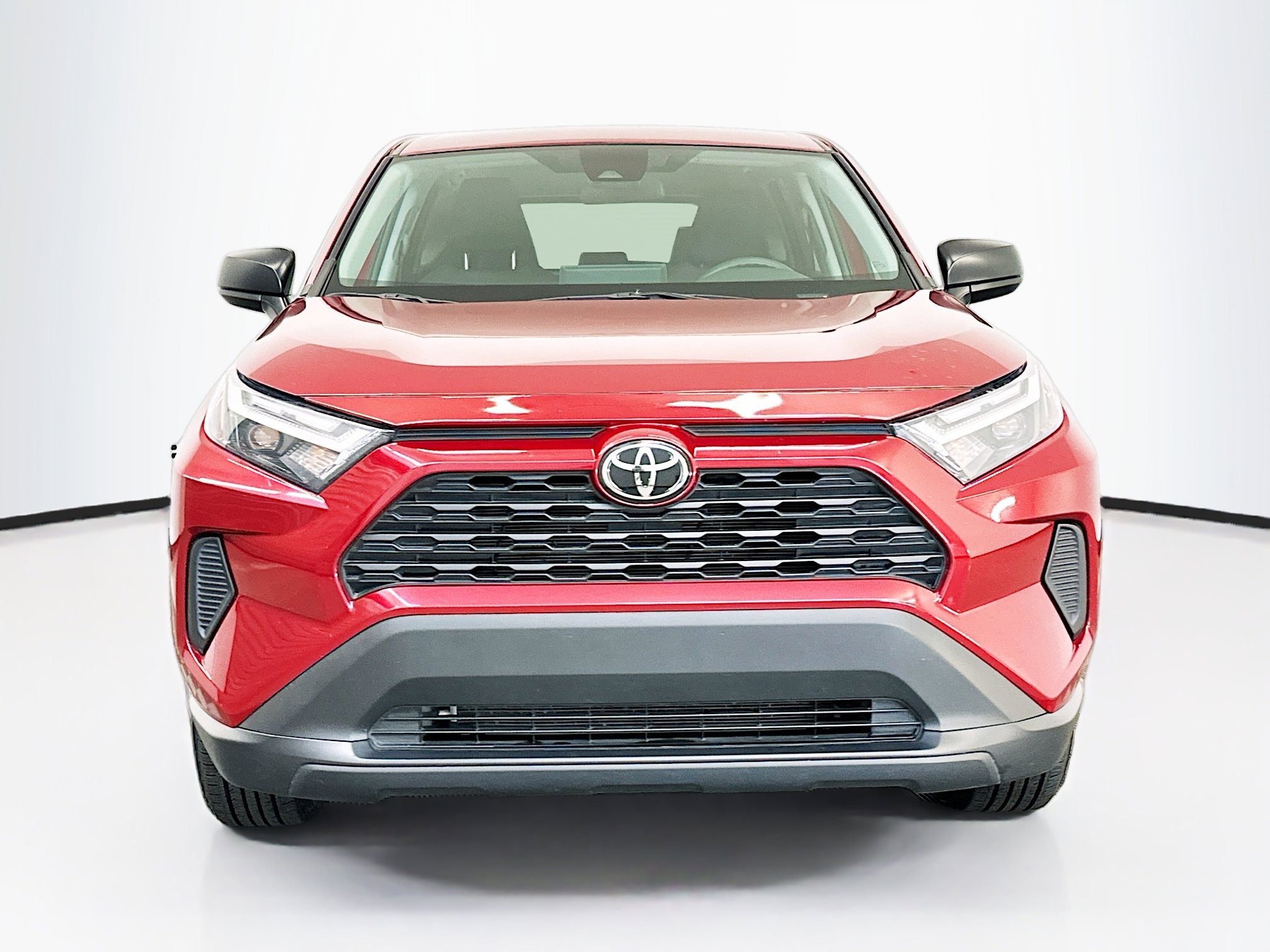 Used 2024 Toyota RAV4 LE image 2