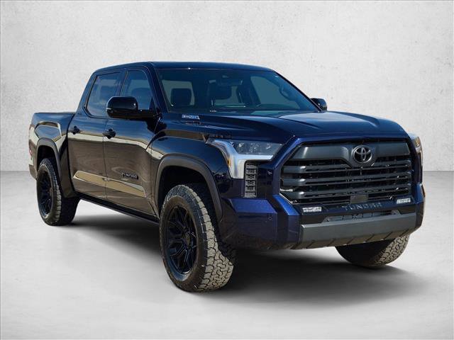 Used 2025 Toyota Tundra Limited AWD/4WD video 3