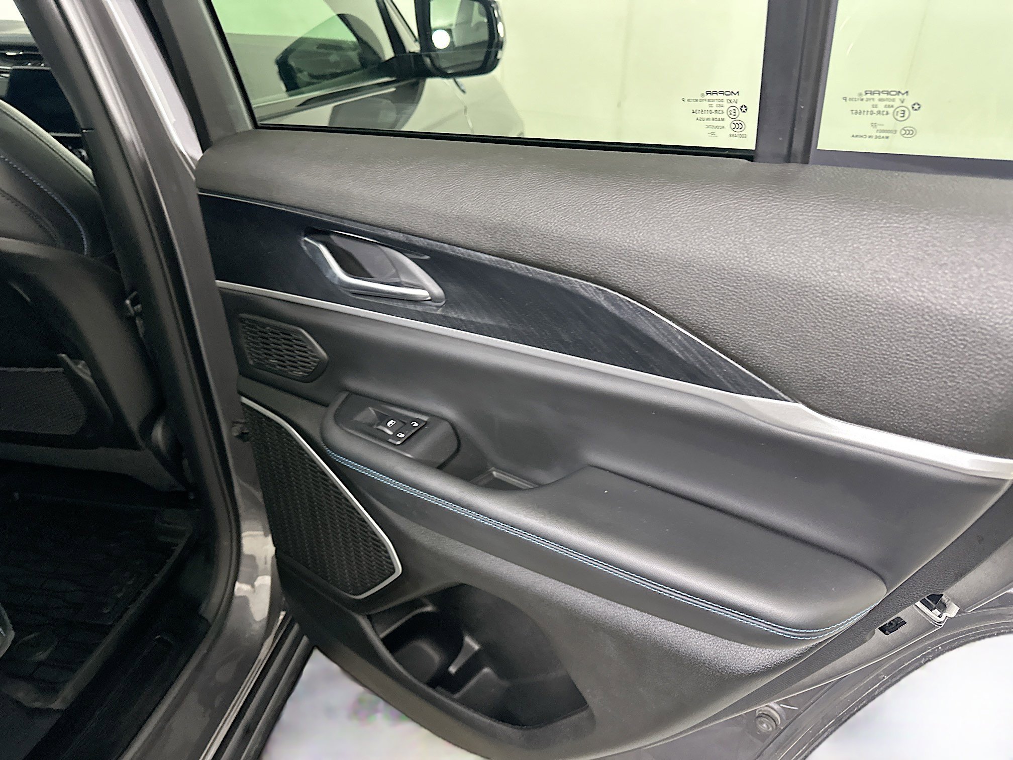 Used 2022 Jeep Grand Cherokee Trailhawk image 30