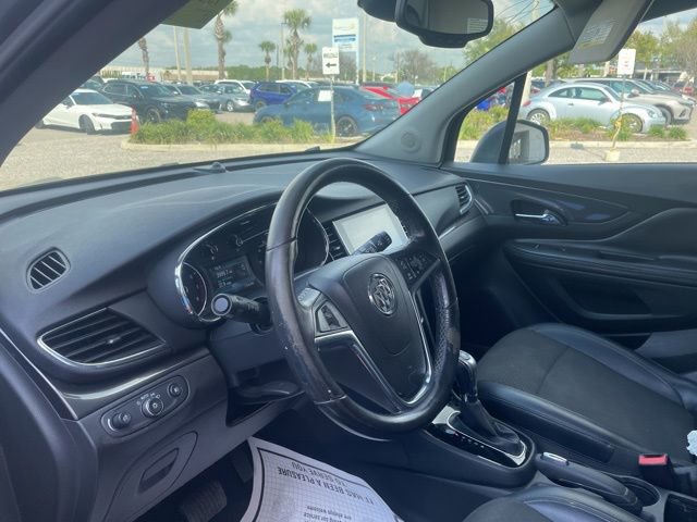 Used 2018 Buick Encore Preferred image 14