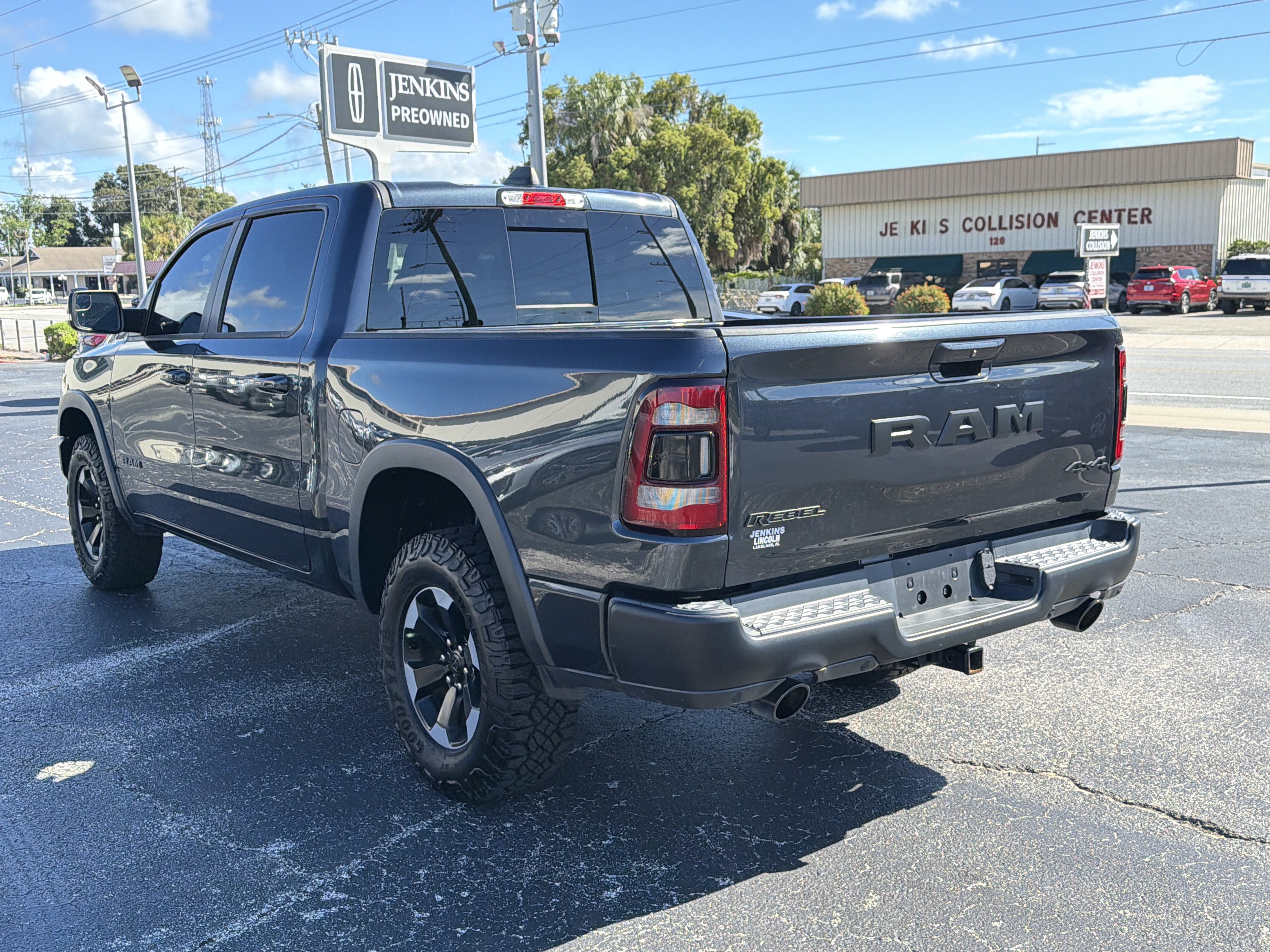 Used 2020 RAM 1500 Rebel w/ Rebel Level 2 Equipment Group AWD/4WD image 5