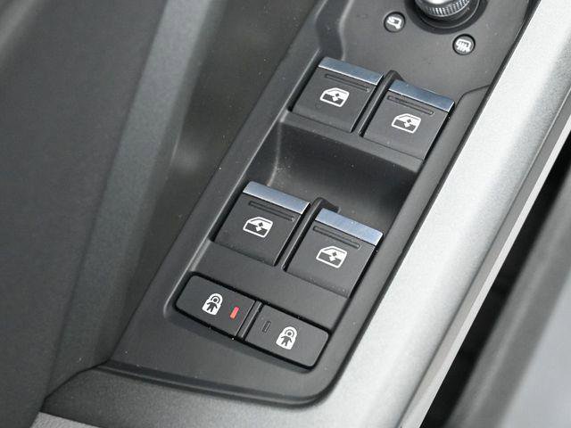 Used 2022 Audi Q3 2.0T Premium Plus w/ Premium Plus Package image 14