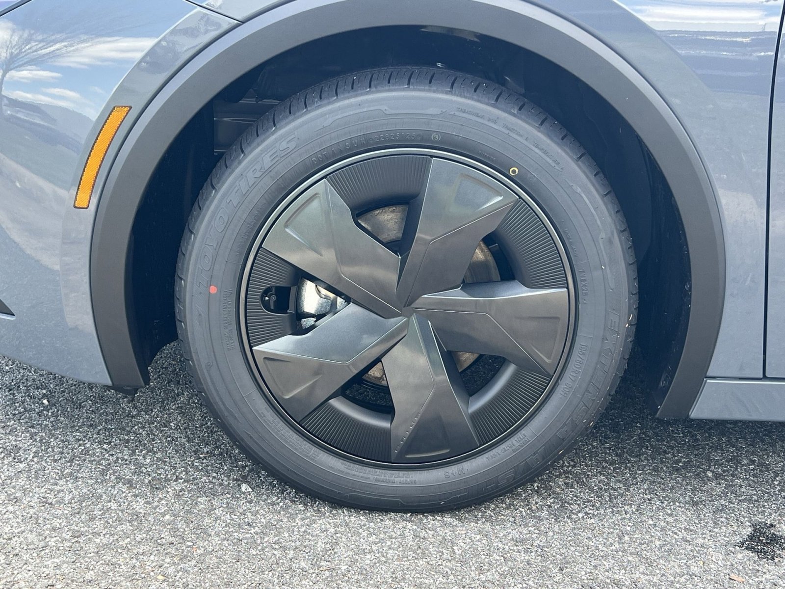 New 2026 Toyota Prius LE image 5