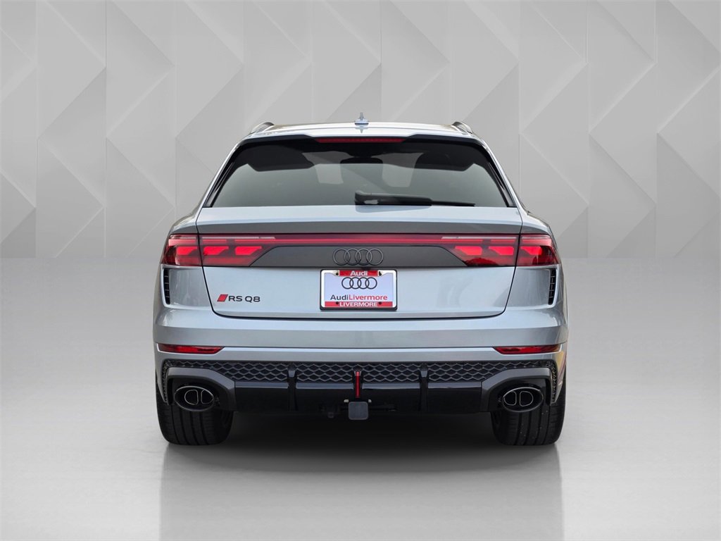 New 2025 Audi RS Q8 performance image 6