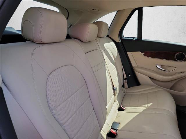 Used 2017 Mercedes-Benz GLC 300 image 13
