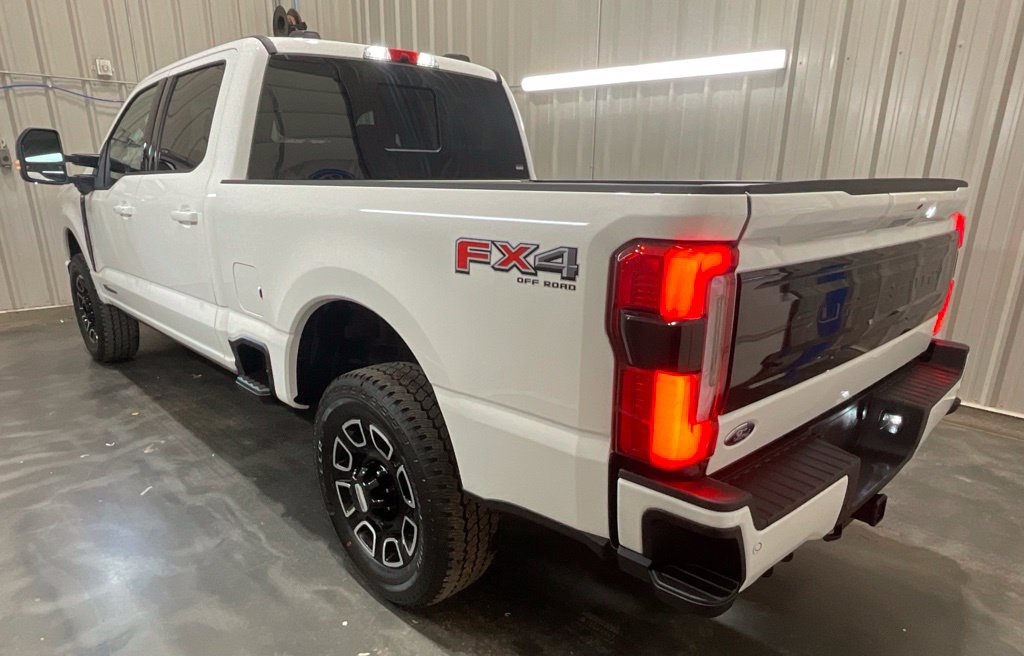Used 2026 Ford F250 Platinum AWD/4WD image 21