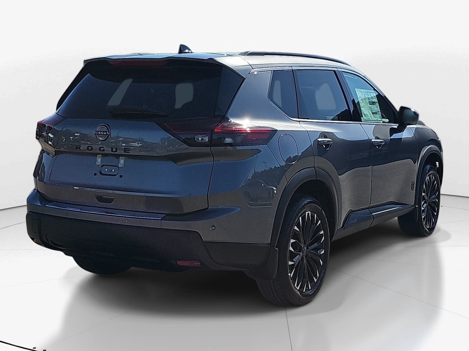 New 2027 Nissan Rogue Dark Armor FWD image 5