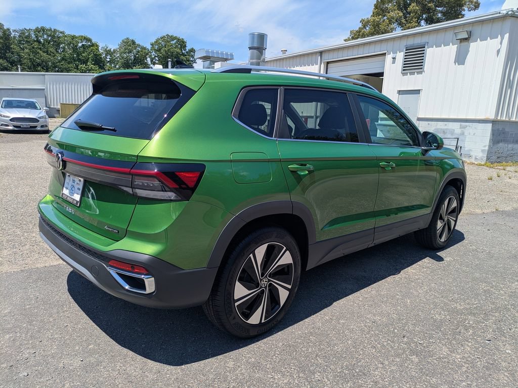 New 2026 Volkswagen Taos SE AWD/4WD image 4