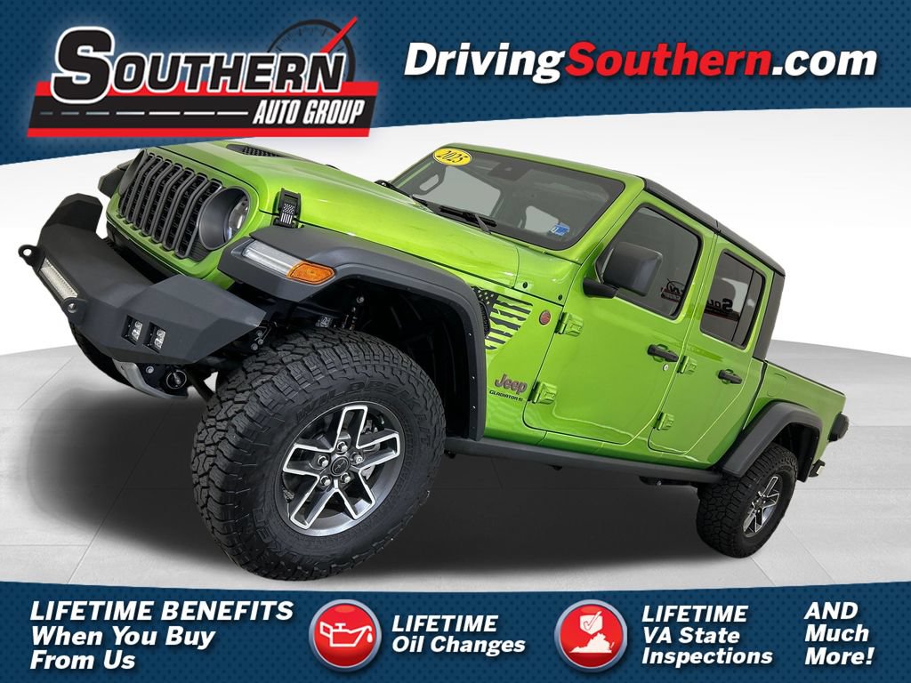 Used 2025 Jeep Gladiator Mojave w/ Convenience Group