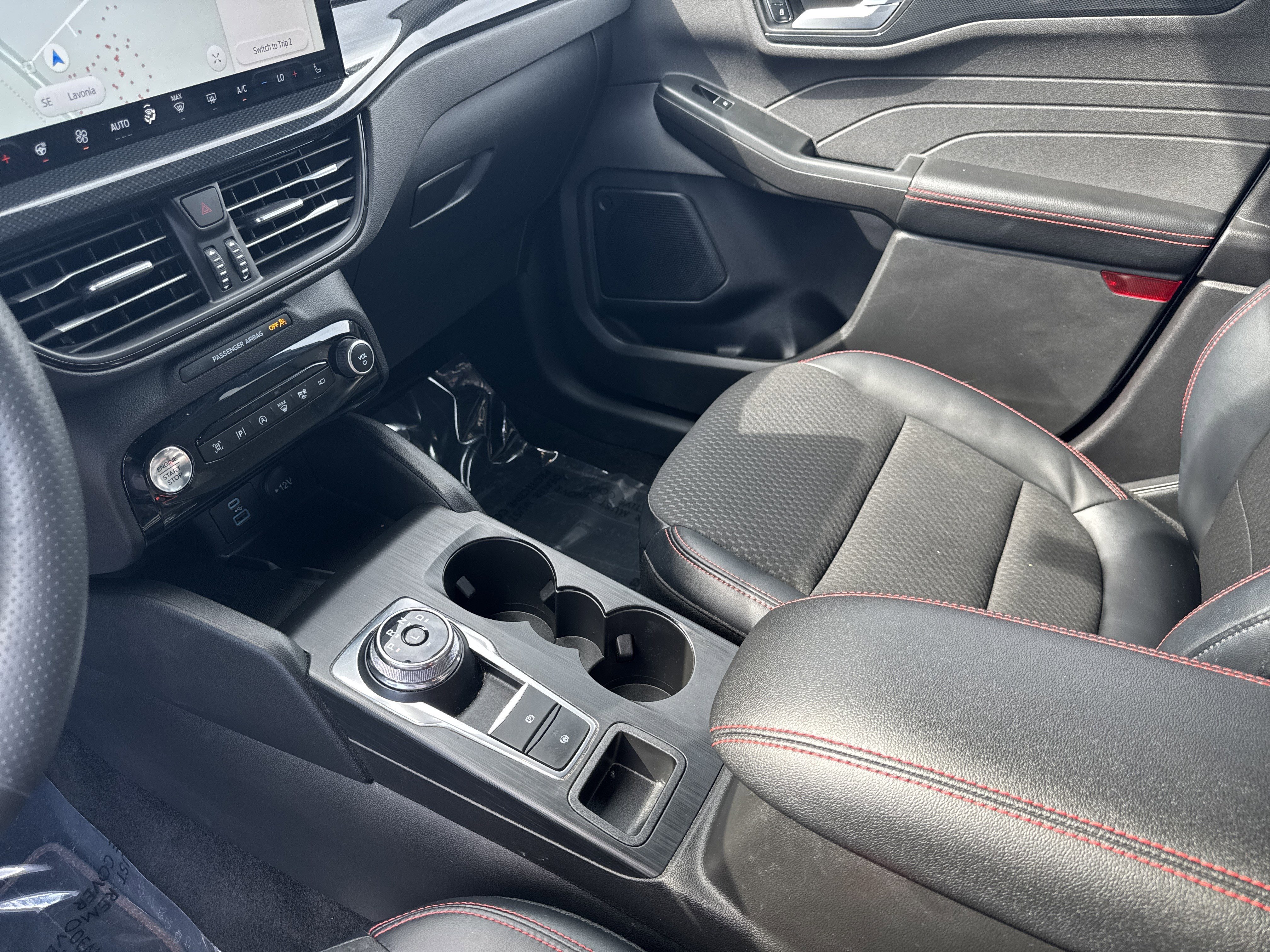 Certified 2023 Ford Escape ST-Line Elite AWD/4WD image 33