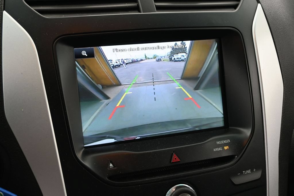 Used 2015 Ford Explorer XLT w/ Equipment Group 201B FWD image 28