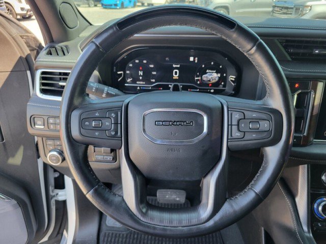 Used 2023 GMC Yukon XL Denali Ultimate AWD/4WD image 12