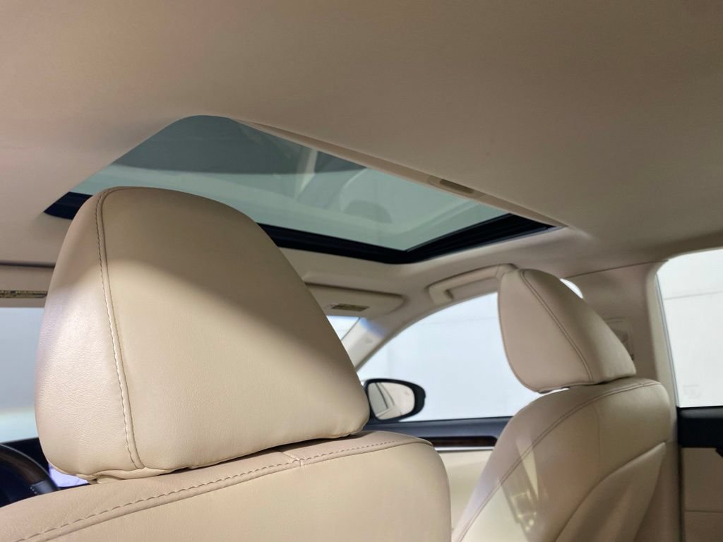 Used 2014 Lexus ES 350 w/ Luxury Package FWD image 14