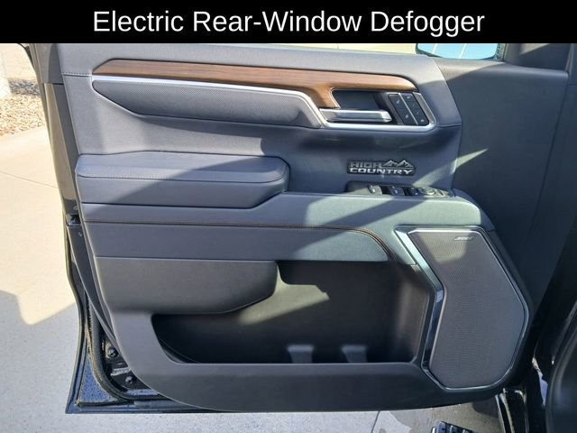 Used 2025 Chevrolet Silverado 1500 High Country image 12