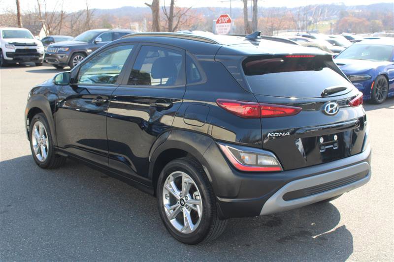 Used 2023 Hyundai Kona SEL image 6