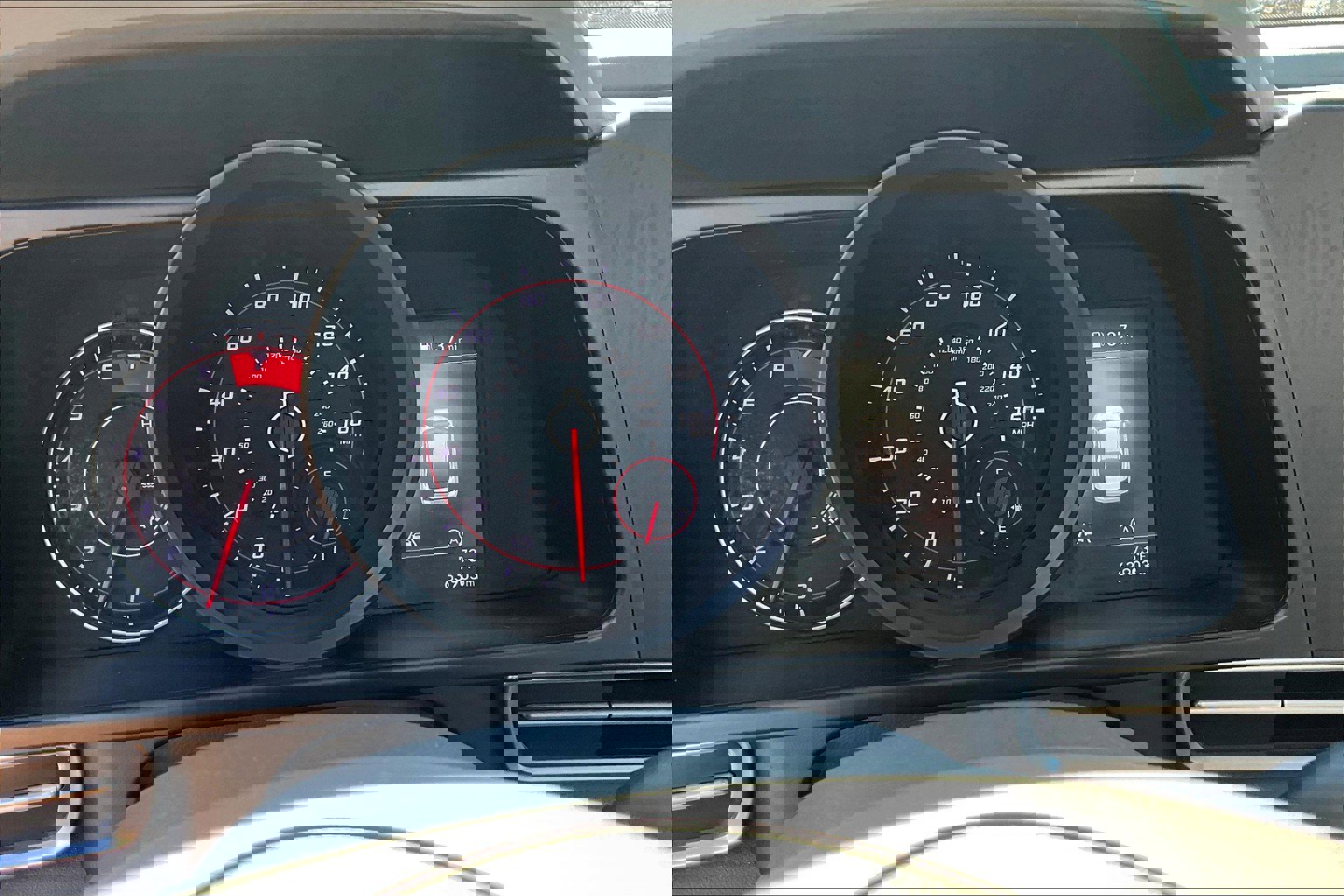 Used 2021 Hyundai Elantra SE image 23