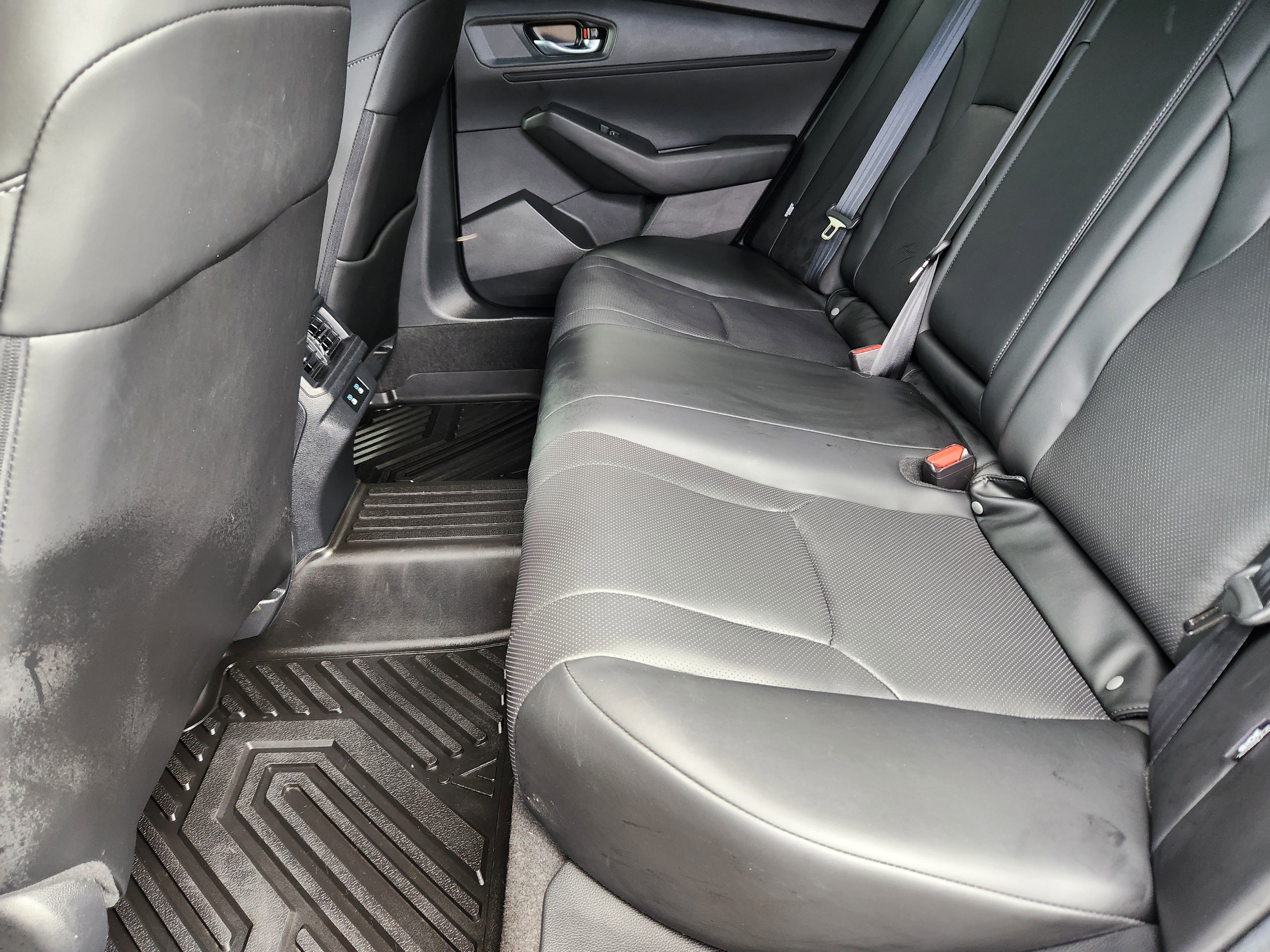 Used 2025 Honda Accord Sport image 10