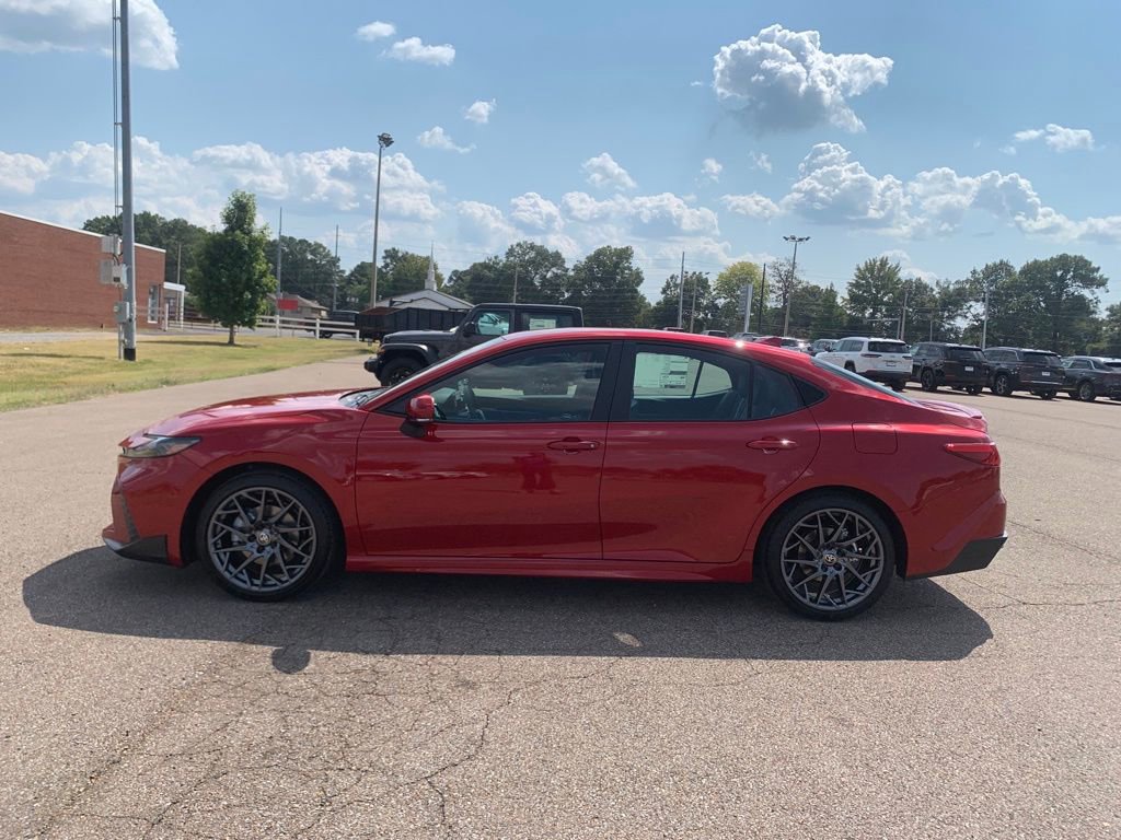 New 2026 Toyota Camry SE image 4