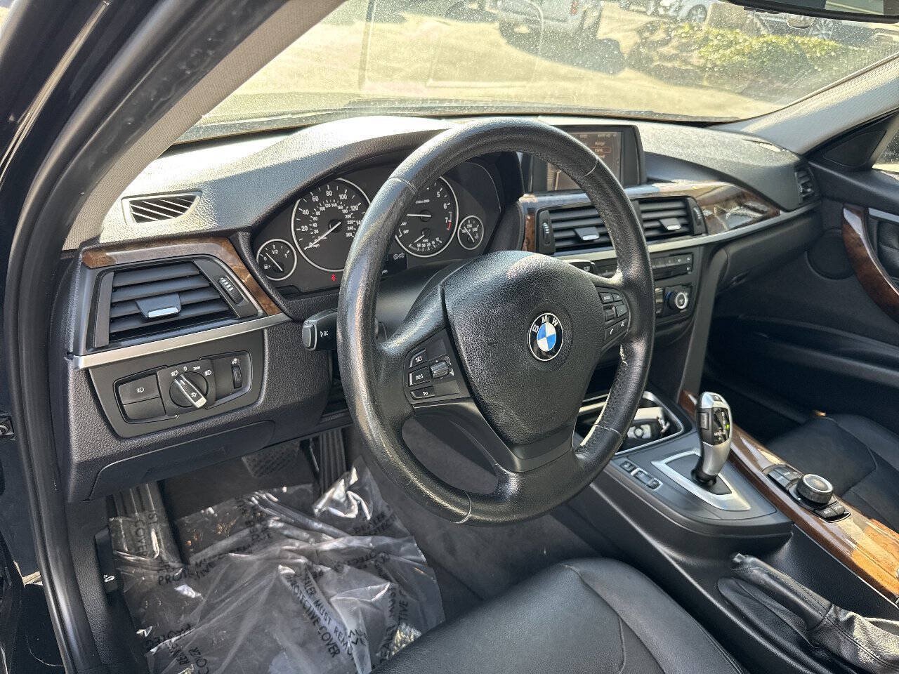 Used 2013 BMW 328i Sedan RWD image 31