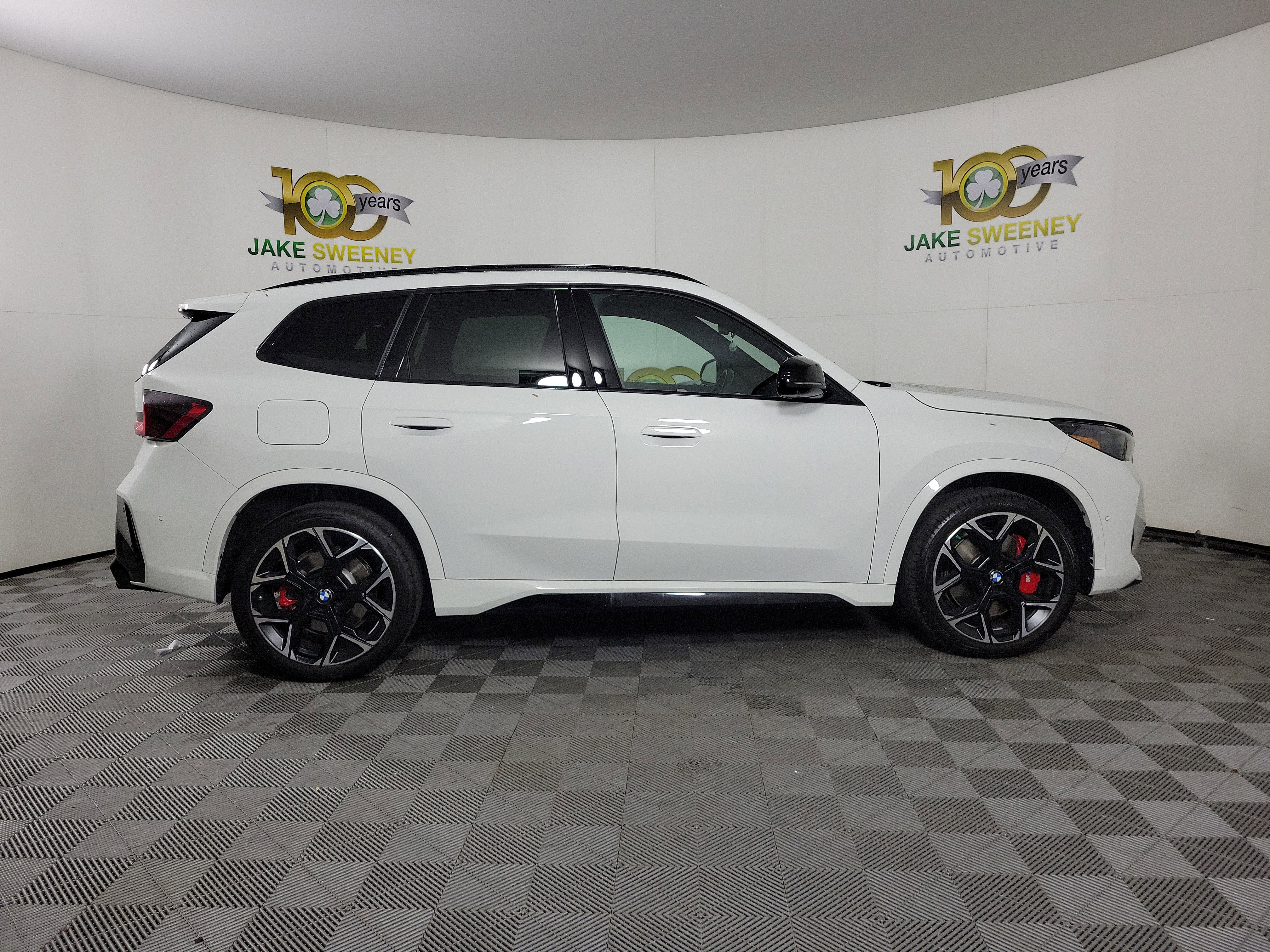 Certified 2024 BMW X1 M35i w/ Premium Package image 8