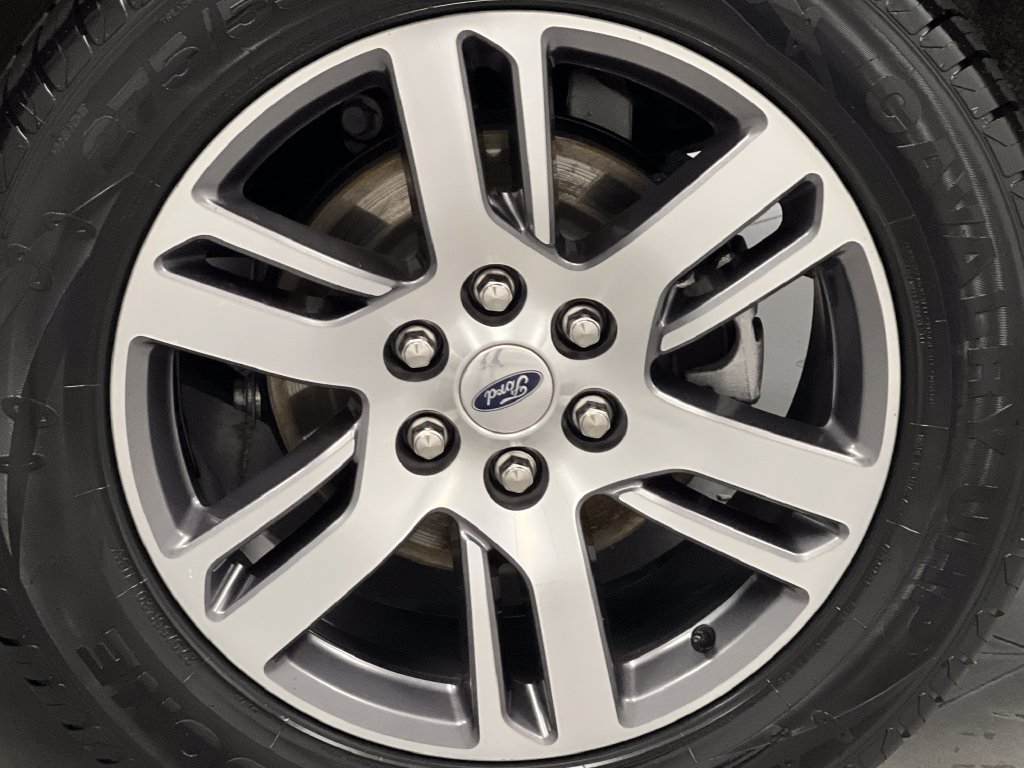 Used 2023 Ford Expedition Limited AWD/4WD image 84