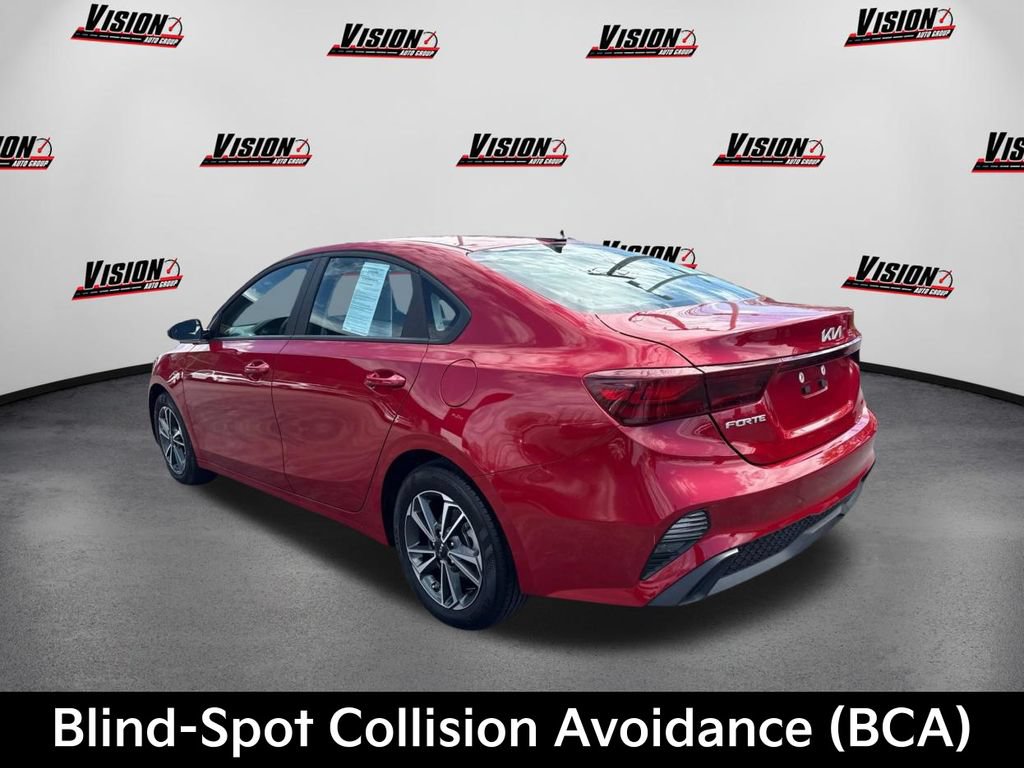 Certified 2023 Kia Forte LXS w/ LXS Technology Package FWD image 9