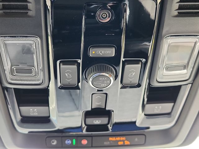 New 2026 Chevrolet Tahoe Premier w/ Sun And Tow Package AWD/4WD image 32