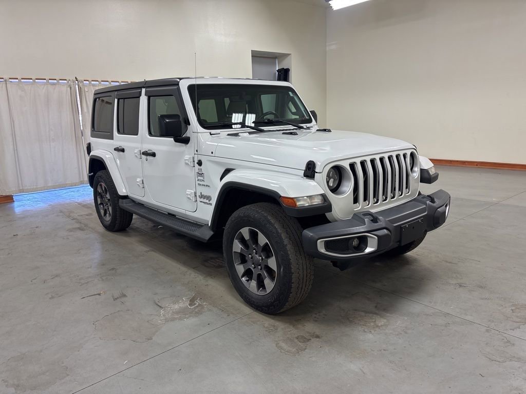 Used 2018 Jeep Wrangler Unlimited Sahara image 2