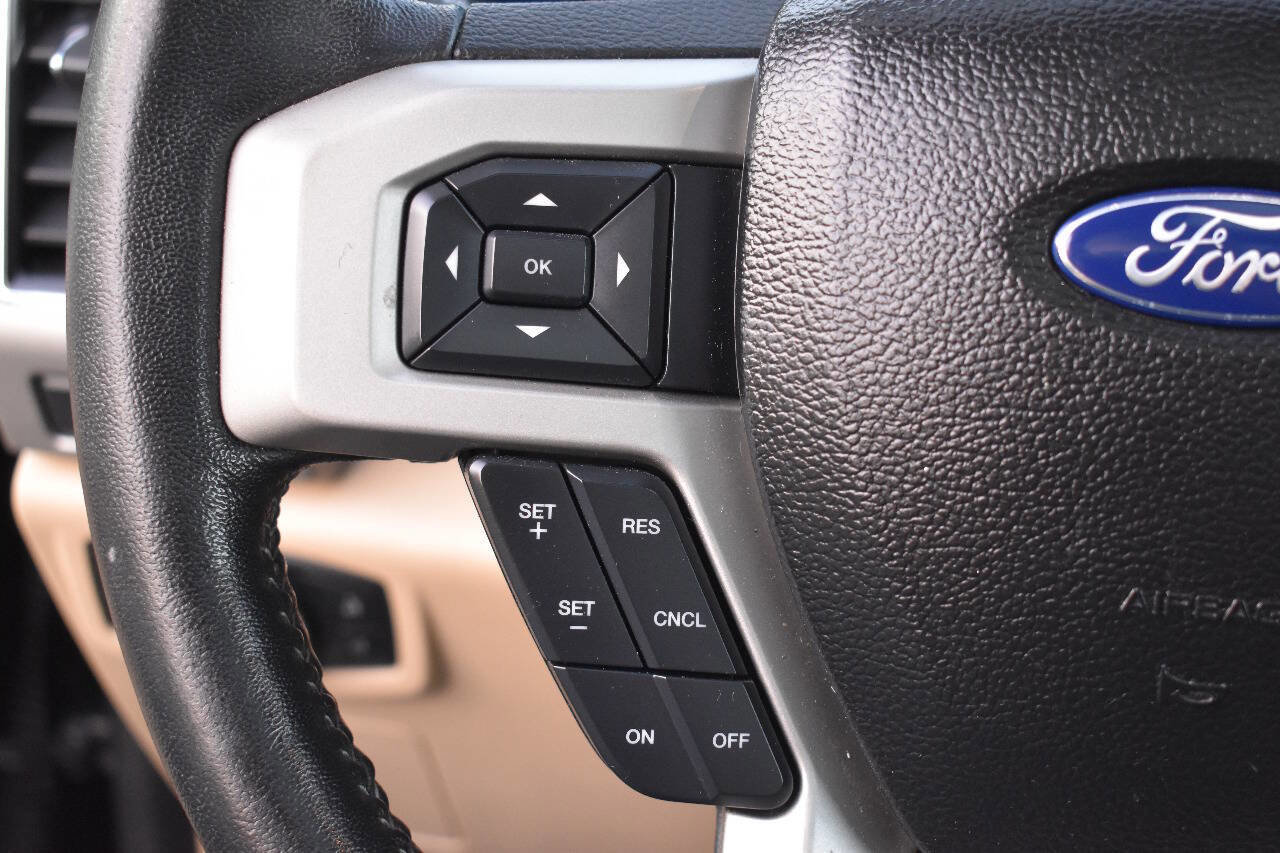 Used 2017 Ford F150 Lariat w/ Equipment Group 501A Mid image 20