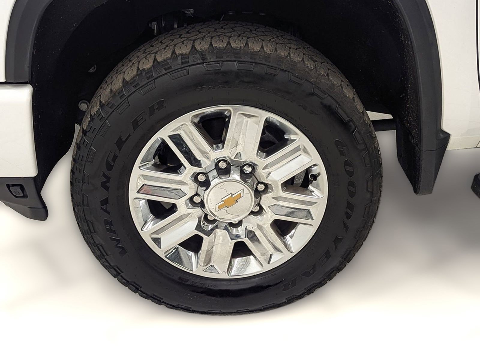 Used 2024 Chevrolet Silverado 2500 High Country w/ High Country Premium Package image 9