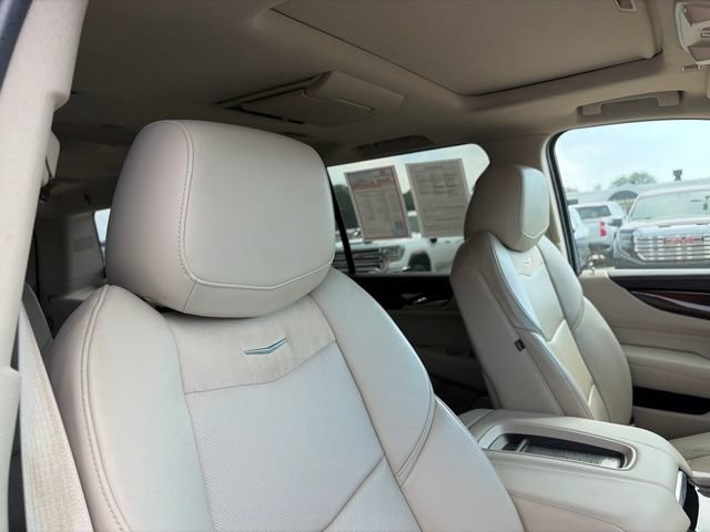 Used 2016 Cadillac Escalade ESV Premium AWD/4WD image 59