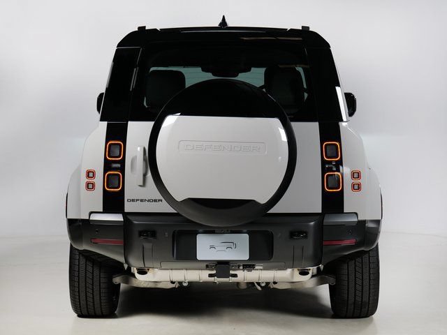 New 2026 Land Rover Defender 110 X-Dynamic SE AWD/4WD image 7