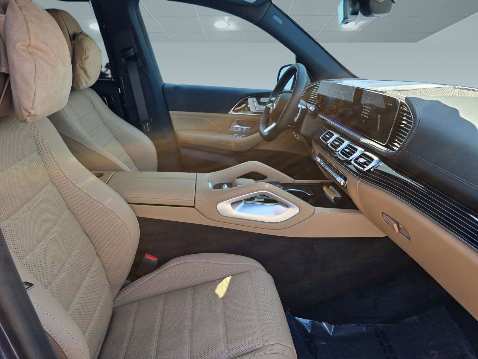 New 2026 Mercedes-Benz GLS 450 4MATIC image 22