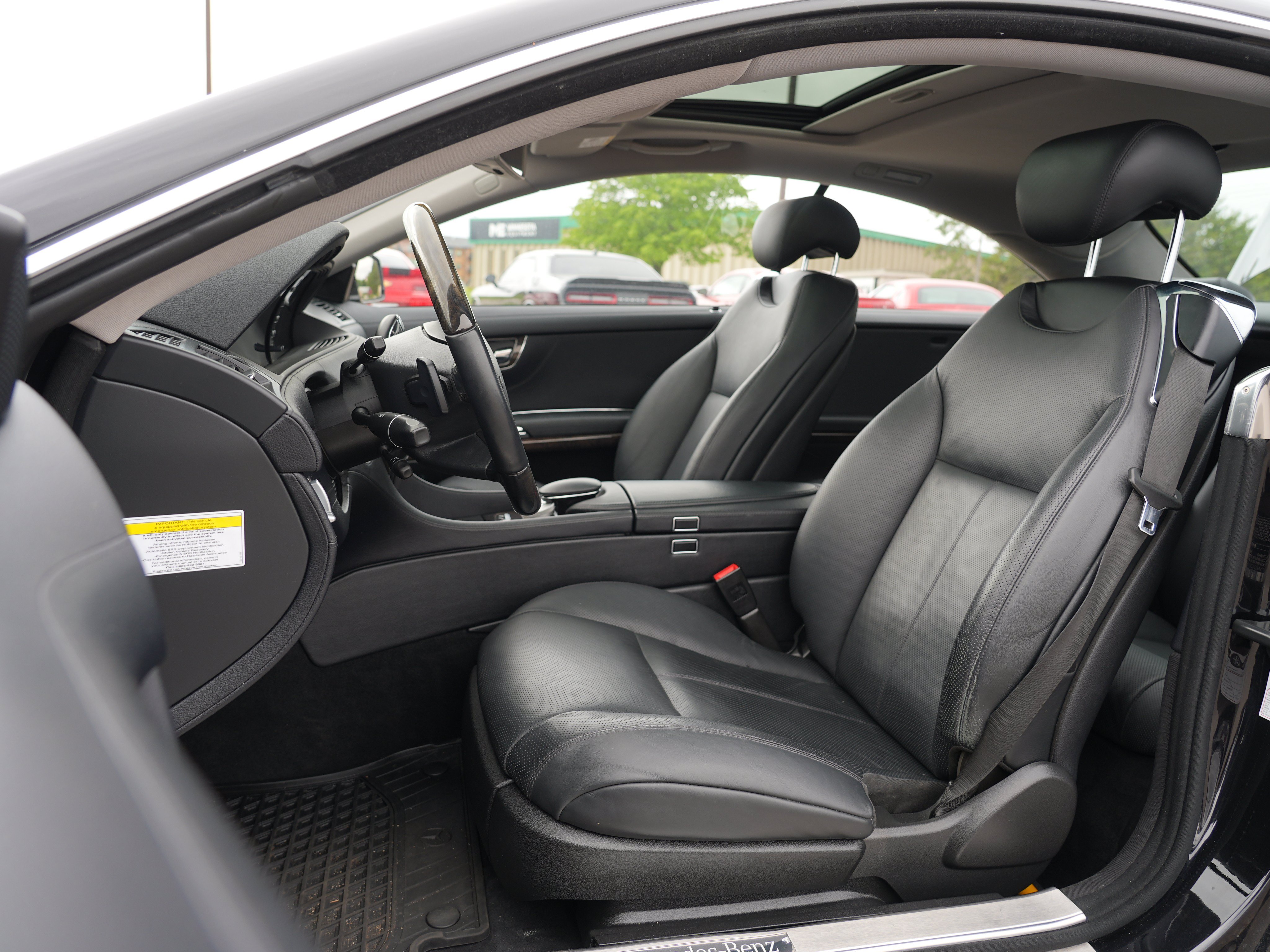 Used 2014 Mercedes-Benz CL 550 4MATIC image 17