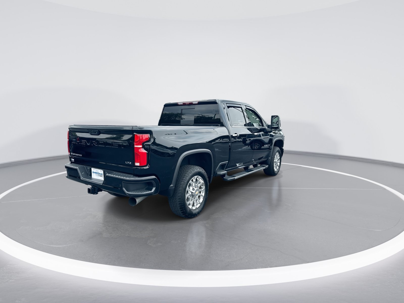 Used 2025 Chevrolet Silverado 2500 LTZ w/ Z71 Chrome Sport Edition AWD/4WD image 9