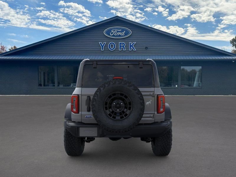 New 2026 Ford Bronco Badlands image 5