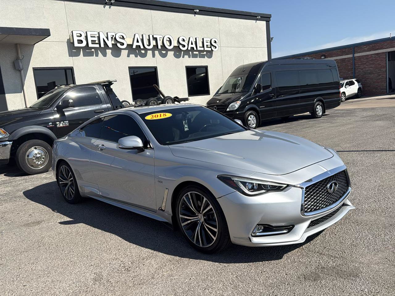 Used 2018 INFINITI Q60 3.0t Luxe w/ Sensory Package 3.0T Luxe RWD image 4
