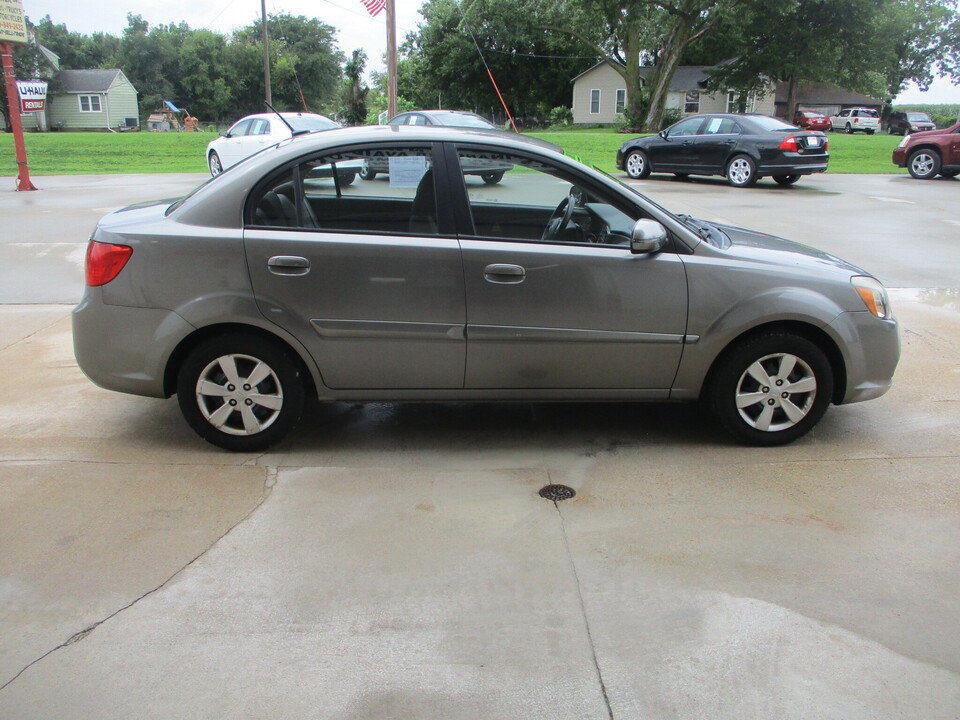 Used 2011 Kia Rio LX w/ Value Pkg FWD image 16