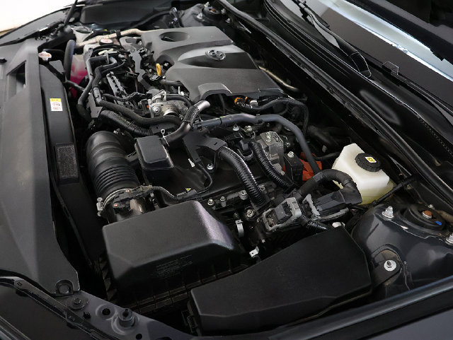 Used 2025 Toyota Camry SE FWD image 36
