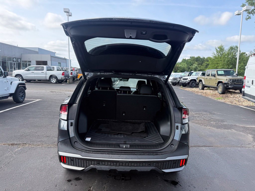 Used 2023 Kia Sportage X-Line w/ X-Line Premium Package AWD/4WD image 38
