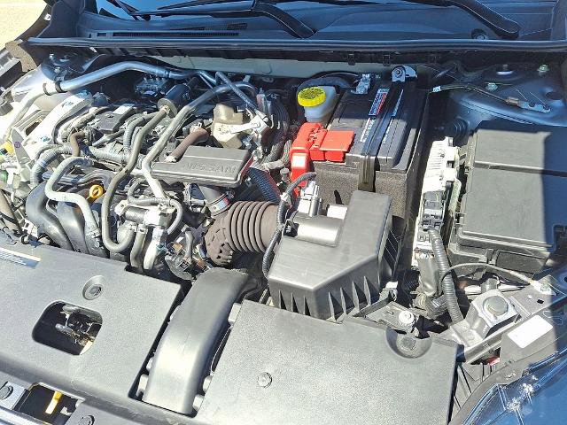 Certified 2024 Nissan Sentra SV FWD image 27