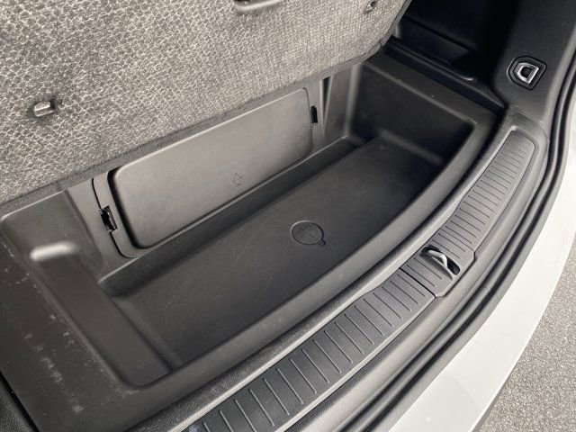 Used 2023 Jeep Grand Cherokee L Limited image 32