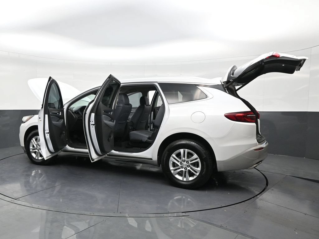 Used 2021 Buick Enclave Essence w/ Sound and Sites Package FWD image 31